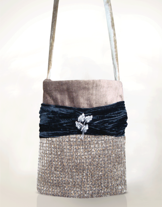 Hummingbird Handbag Mushroom Black front – Julie London Design